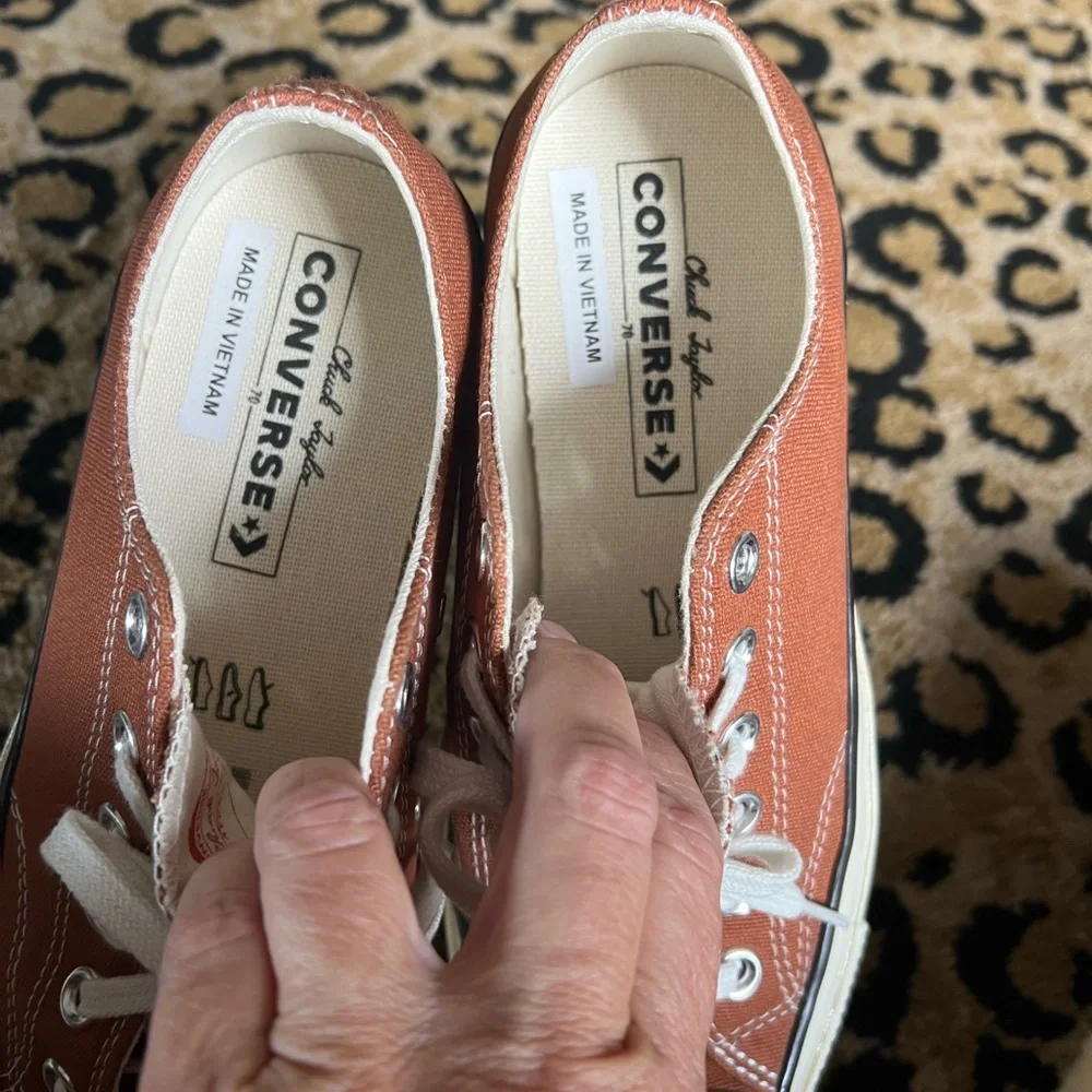 Converse Brown and White Sneakers Classic Style - Picture 5 of 9